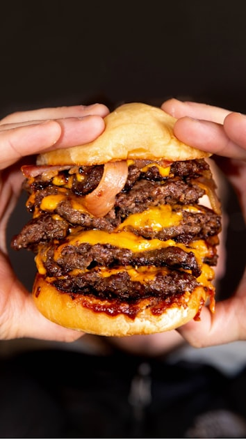 Top 10 Cheeseburgers in Tulsa